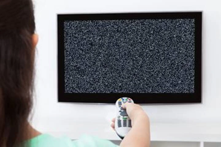 4 Cara Mengembalikan TV Yang Salah Pencet Dengan & Tanpa Remote